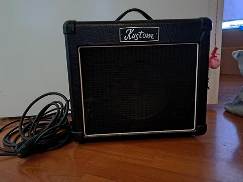 Gitaar versterker, Muziek en Instrumenten, Versterkers | Bas en Gitaar, Zo goed als nieuw, Gitaar, Minder dan 50 watt, Ophalen