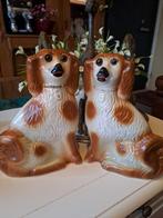 Hoerenhondjes of kasthondjes porselein, Verzamelen, Beelden en Beeldjes, Ophalen of Verzenden, Zo goed als nieuw