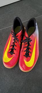 Nike Mercurial zaalvoetbalschoenen - Maat 45, Sport en Fitness, Voetbal, Ophalen of Verzenden
