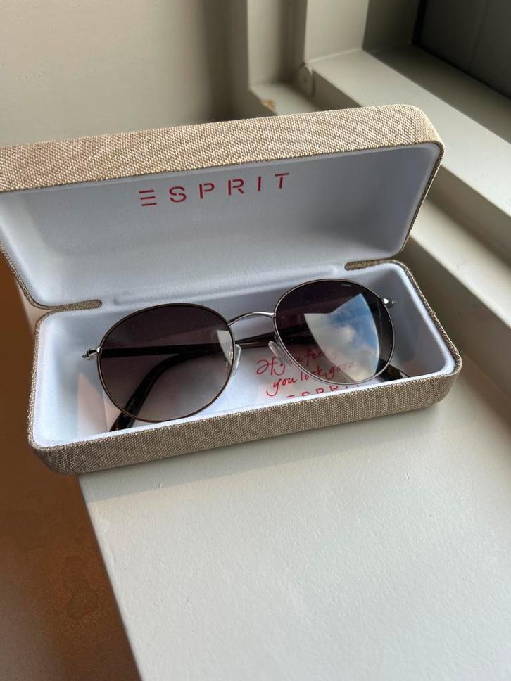 Esprit Zonnebril, Sieraden, Tassen en Uiterlijk, Zonnebrillen en Brillen | Dames, Zo goed als nieuw, Zonnebril, Overige merken