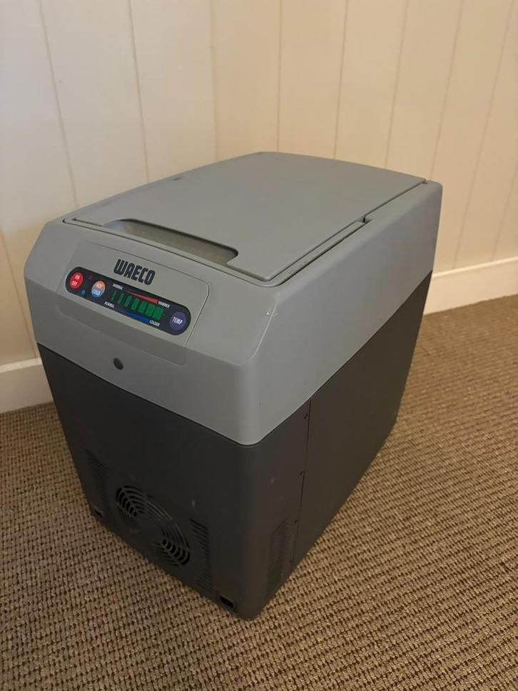 CAMPING KOELBOX Waeco TropiCool TC-21 (21 liter), Caravans en Kamperen, Koelboxen, Zo goed als nieuw, Koelbox, Elektrisch, Ophalen