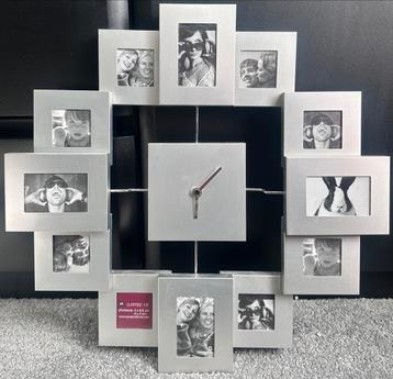 Unieke klok met fotolijstjes – te ruil of te koop beschikbaar voor biedingen