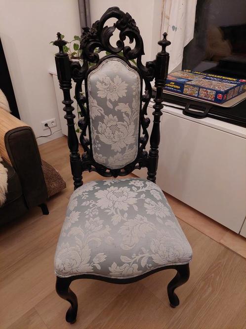 Antieke vintage stoel zwart houtsnijwerk, Antiek en Kunst, Antiek | Meubels | Stoelen en Banken, Ophalen