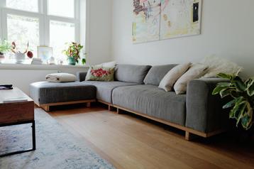 Sofa with Stool - H 79 cm x B 312  cm x D 96 cm beschikbaar voor biedingen