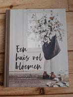 Annabelle Hickson - Een huis vol bloemen (als nieuw), Boeken, Bloemen, Planten en Bomen, Annabelle Hickson, Ophalen of Verzenden