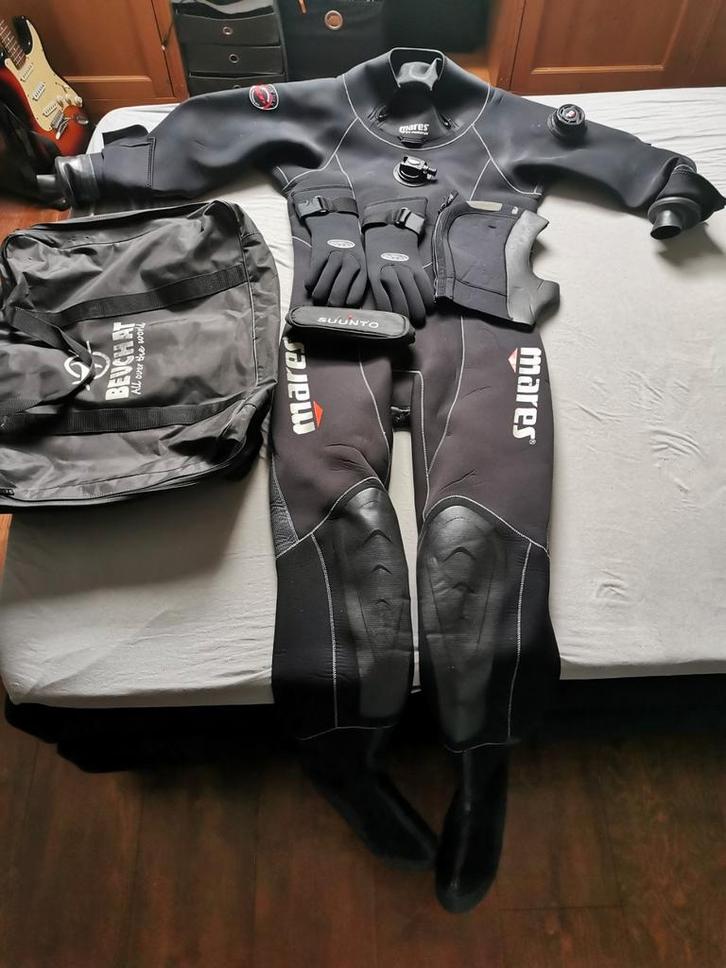Te koop volledige droogpak volgelaatsmasker uitrusting, Watersport en Boten, Duiken, Gebruikt, Duikpak, Ophalen