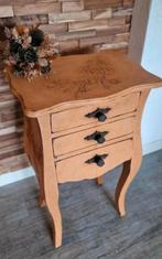 Nachtkastje Halkastje ladekastje bijzettafeltje gerestyled, Huis en Inrichting, Ophalen, Minder dan 50 cm, Zo goed als nieuw, Minder dan 100 cm