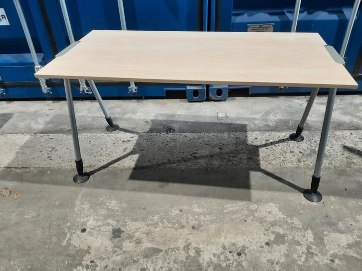 Bureau 140x70 cm - Ahornblad, Huis en Inrichting, Bureaus, Gebruikt, Bureau, Ophalen of Verzenden