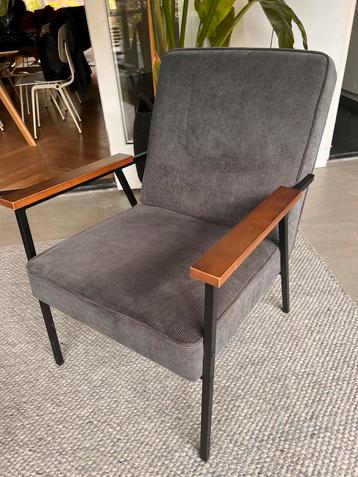 Aangeboden, Fauteuil Corduroy Grijs