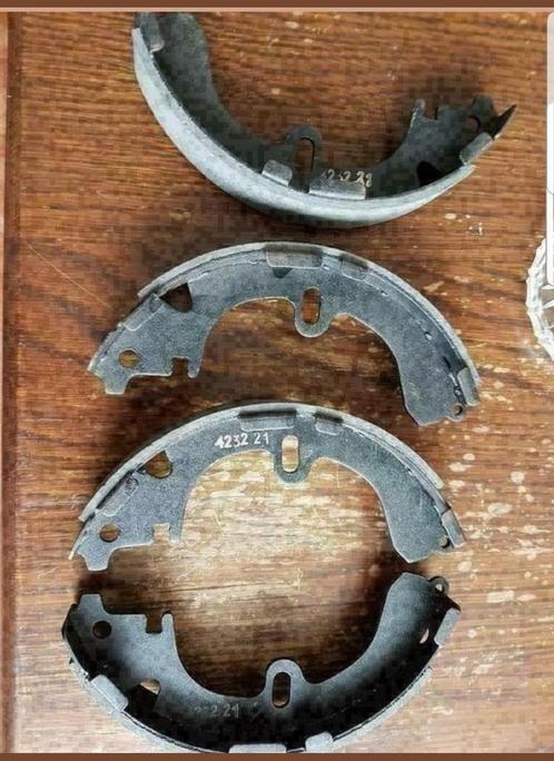Remschoenen toyota corolla €10,00 geen doos, Auto diversen, Auto-accessoires, Nieuw, Ophalen of Verzenden