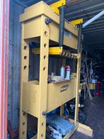 hydraulische pers.  100T, Auto diversen, Autostallingen en Garages