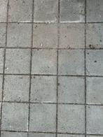 Gratis ca 1000 stuks stoeptegels 30x30, Ophalen, Gebruikt, 10 m² of meer, Beton
