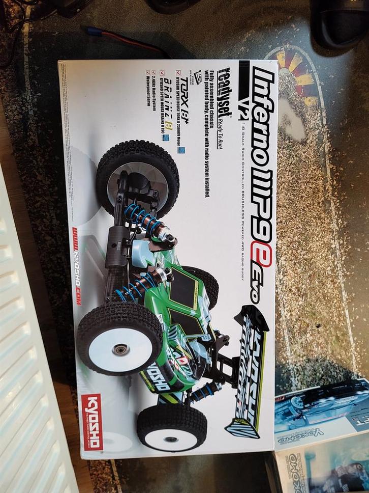 Kyosho Inferno MP9E ReadySet V2, Hobby en Vrije tijd, Modelbouw | Auto's en Voertuigen, Zo goed als nieuw, Auto, Groter dan 1:32