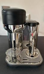 Nespresso koffiezetapparaat: Vertuo Creatista Black Truffle, Witgoed en Apparatuur, Koffiezetapparaten, Ophalen, Koffiepads en cups