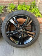 Orgineel AUDI velgen met winterbanden 245/45/19, Auto-onderdelen, Banden en Velgen, 19 inch, Banden en Velgen, Personenwagen, Gebruikt