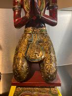 Beeld.  Thepphanon Thai Boeddha met krukje, Ophalen, Gebruikt