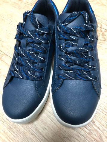 Walcks Sneakers - Nieuw - Maat 39 - Blauw beschikbaar voor biedingen