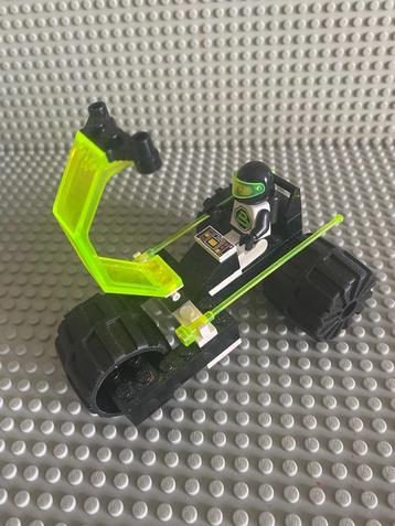 Lego Ruimte set 6851 Blacktron II Driewielige Tyrax  1991  beschikbaar voor biedingen