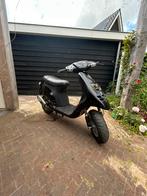 Piaggio typhoon, Fietsen en Brommers, Scooters | Piaggio, Ophalen, Zo goed als nieuw, Overige modellen