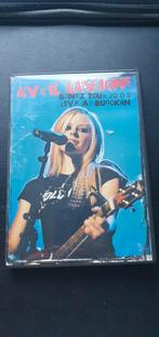 DVD Avril Lavigne - Bonez tour 2005, Cd's en Dvd's, Dvd's | Muziek en Concerten, Alle leeftijden, Ophalen of Verzenden, Zo goed als nieuw