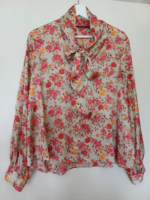 Hippe gebloemde blouse van de Zara, mt L, zeer goede staat, Kleding | Dames, Blouses en Tunieken, Zo goed als nieuw, Maat 42/44 (L)