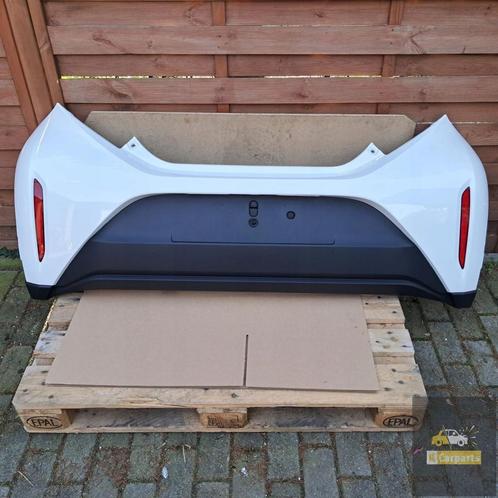 ACHTERBUMPER TOYOTA AYGO X 22-24 R CROSS, Auto-onderdelen, Carrosserie en Plaatwerk, Bumper, Toyota, Gebruikt, Ophalen of Verzenden