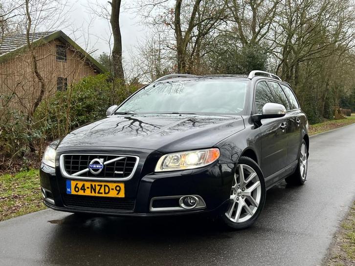 Volvo V70 2.0T R-Edition | Navi + Leder + Cruise Nu € 9.97, Auto's, Volvo, Bedrijf, Te koop, V70, ABS, Airbags, Airconditioning