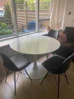 Witte ronde tafel inclusief 3 zwarte stoelen, Ophalen, Zo goed als nieuw, Rond, 50 tot 100 cm