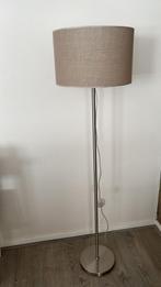 Staande lamp, Huis en Inrichting, Lampen | Vloerlampen, Ophalen, Zo goed als nieuw, 150 tot 200 cm