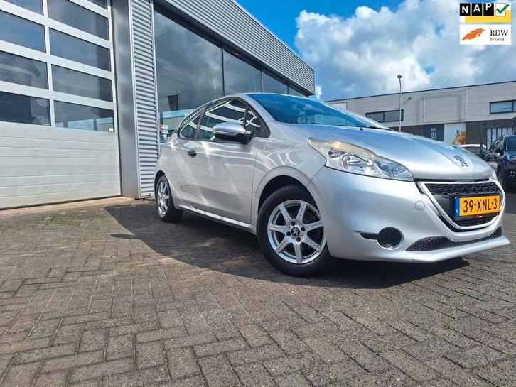 Peugeot 208 1.4 VTi Access*Airco*Cruise*Lm Velgen*Pdc*Trekha, Auto's, Peugeot, Bedrijf, Te koop, ABS, Airbags, Airconditioning