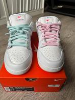 Nike SB Dunk Low Be True, Ophalen of Verzenden, Nieuw, Overige kleuren