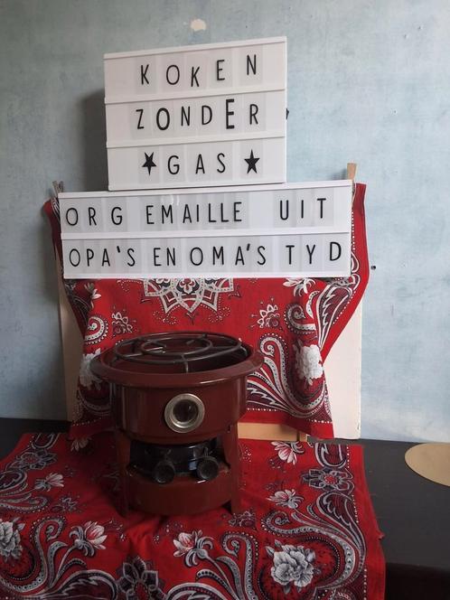 👌 Z.G.A.N. rood/bruine complete 2 pits OLIESTEL, Antiek en Kunst, Antiek | Emaille, Ophalen of Verzenden