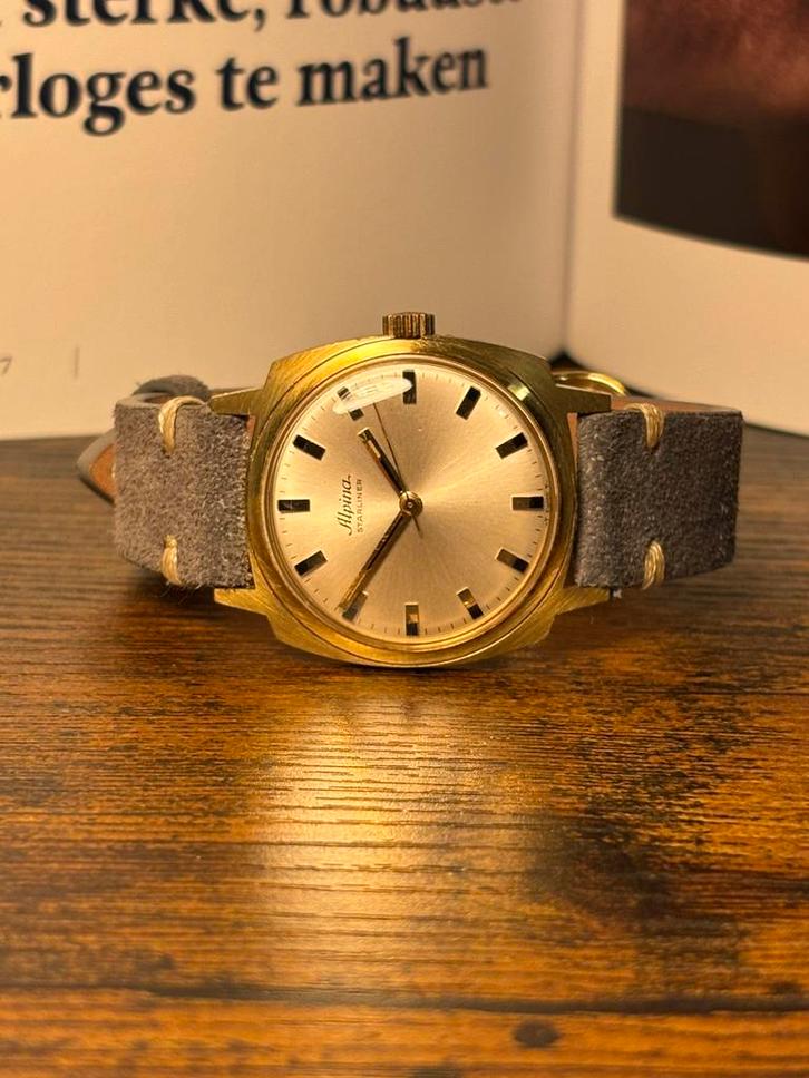 Apina starliner (jaren 60), Sieraden, Tassen en Uiterlijk, Horloges | Dames, Zo goed als nieuw, Overige merken, Leer, Ophalen of Verzenden