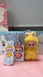Brand New*Authentic Labubu Pin For Love  series pendant-P-, Ophalen of Verzenden, Nieuw