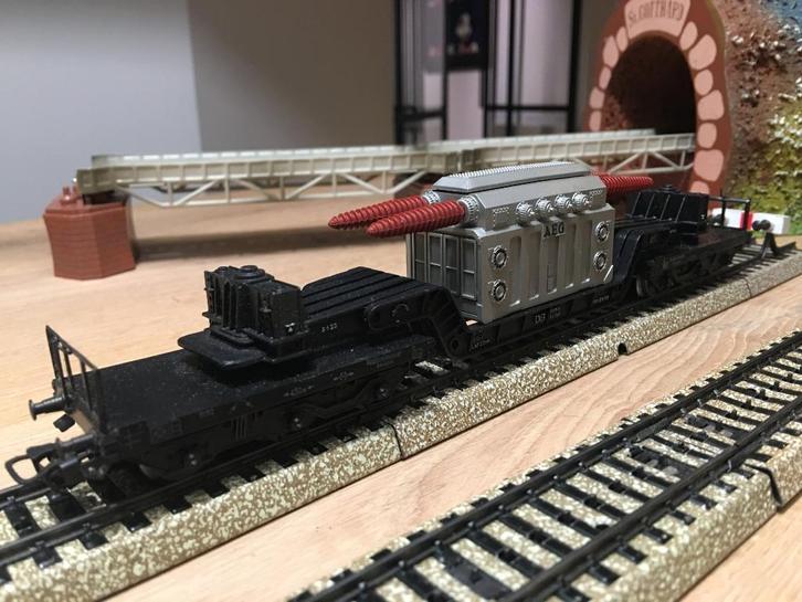 Marklin dieplader wagon AEG transformator, Hobby en Vrije tijd, Modeltreinen | H0, Zo goed als nieuw, Wagon, Wisselstroom, Märklin