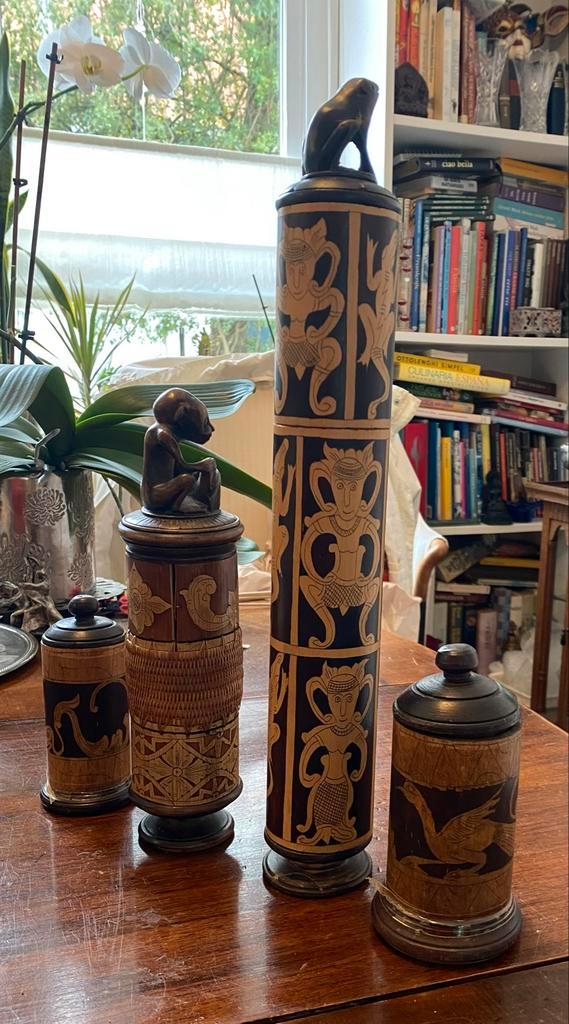 4 Antieke Indonesische Cilinders, Antiek en Kunst, Kunst | Niet-Westerse kunst, Ophalen of Verzenden