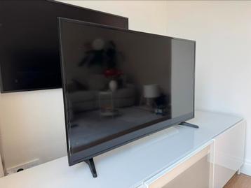 Samsung TV 43inch - Model UE43NU7020 beschikbaar voor biedingen