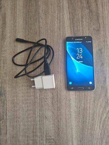 Samsung Android Telefoon Model SM-J710FN beschikbaar voor biedingen