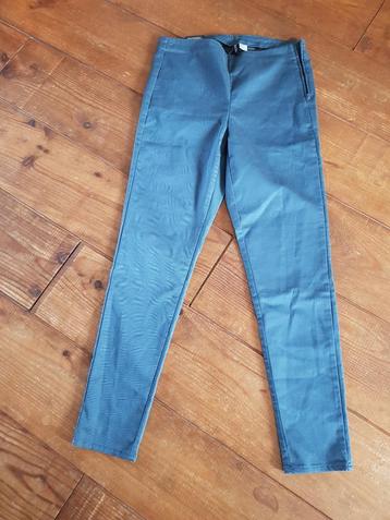 Petrol skinny broek, maat M beschikbaar voor biedingen