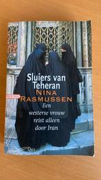 Nina Rasmussen - Sluiers van Teheran, Boeken, Ophalen of Verzenden, Zo goed als nieuw, Europa