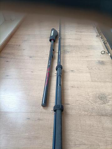 Feeder en bolo van shimano beschikbaar voor biedingen