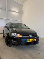 Volkswagen Golf 7 1.2 TSI Zwarte velgen Trekhaak!, Voorwielaandrijving, 4 cilinders, 610 kg, Zwart