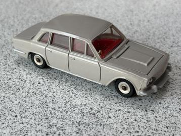 Triumph 2000 van Dinky Toys beschikbaar voor biedingen