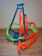 Hotwheels baan met looping en 1 auto (excl. batterijen), Ophalen, Zo goed als nieuw, Hot Wheels, Met looping