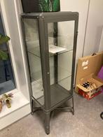 fabrikor vitrine kast, Huis en Inrichting, Ophalen, 50 tot 100 cm, Metaal, 150 tot 200 cm
