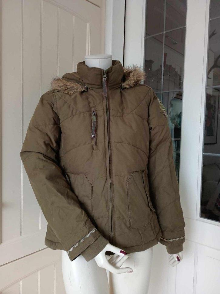 Protest winterjas maat 40, Kleding | Dames, Jassen | Winter, Zo goed als nieuw, Maat 38/40 (M), Overige kleuren, Ophalen of Verzenden