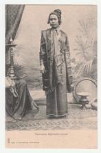 Ned. Indië.  Voorname Atjehsche vrouw.  Zeer oude kaart., Verzenden, Voor 1920, Ongelopen, Zuid-Holland