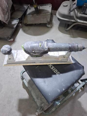 Festool vlakschuurmachine . beschikbaar voor biedingen