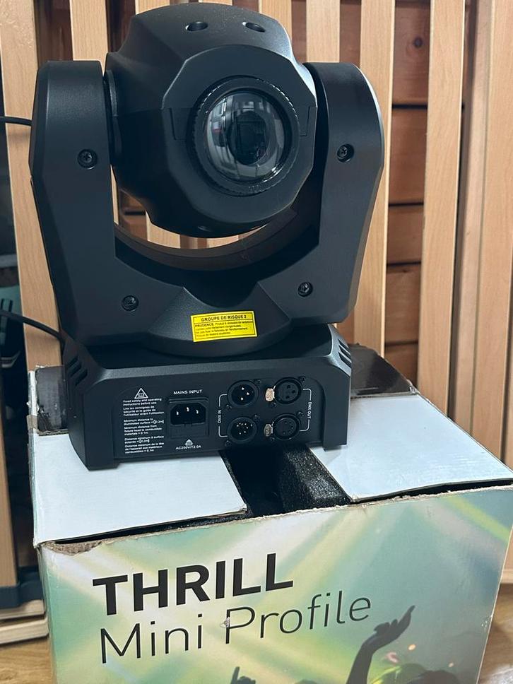2x Martin Thrill Mini Profile Moving Heads, Muziek en Instrumenten, Licht en Laser, Gebruikt, Licht, Geluidgestuurd, Ophalen