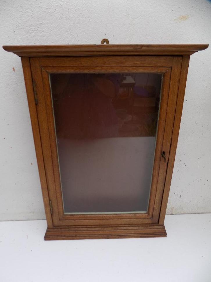 Vitrinekast art deco vintage retro prijzenkast antiek, Antiek en Kunst, Curiosa en Brocante, Ophalen